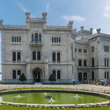 Nyaraló Casa Fiori 2 *